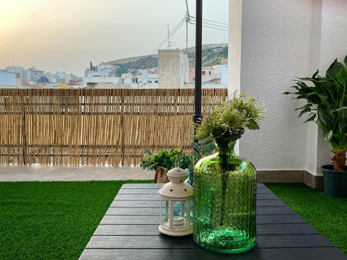 La Terraza. Vistas Al Castillo A 1 Min. De La Playa Alicante Eksteriør billede